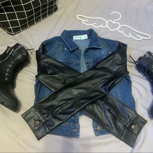 🚨ALL MUST GO!🚨Denim Jacket with Leather Sleeves